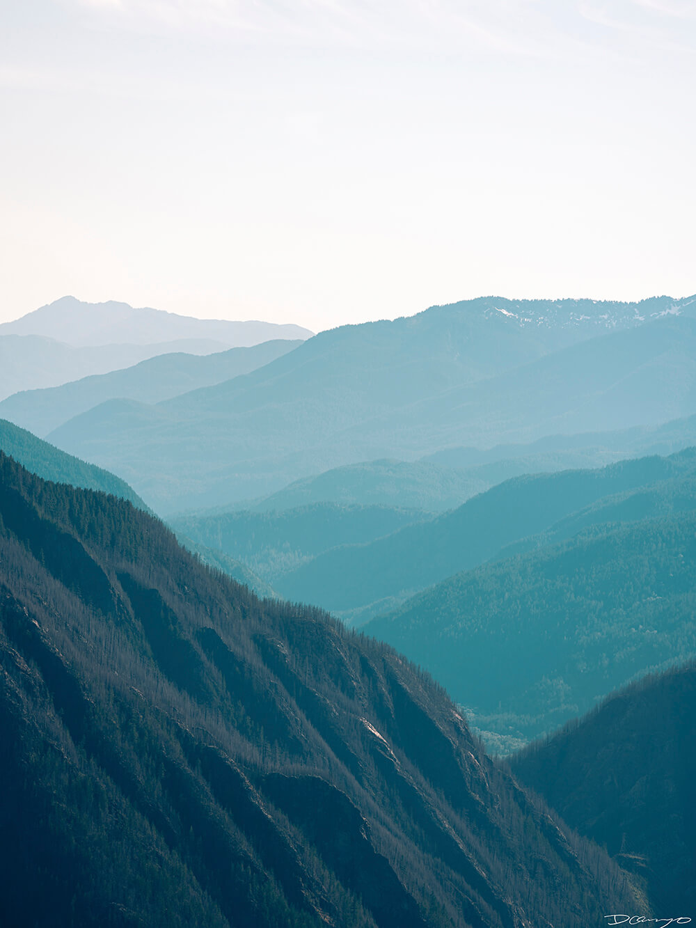 Landscape and portrait photos from a July 2020 trip to the North Cascades. Sourdough Mountain, Diablo Lake, Ross Lake and more.